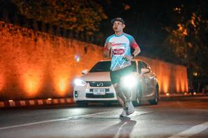 BIB: 
                            <button type="button" onclick="openModal(27897704)" class="btn btn-primary btn-sm float-right btn-popup" data-toggle="modal" data-target=".modal-high-quality">
                        <i class="fas fa-shopping-cart"></i> Add to Cart
                    </button>
                                            <button type="button" onclick="isThisMe(27897704, true)" class="btn btn-success btn-sm float-right btn-popup btn-isme hidden" data-toggle="tooltip" data-placement="bottom" title="นี่คือรูปของคุณใช่ไหม คลิกที่นี่เพื่อเอาเข้าอัลบั้ม">
                        <i class="fas fa-plus"></i> Add to album
                    </button>
                    <button type="button" onclick="isThisMe(27897704, false)" class="btn btn-warning btn-sm float-right btn-popup btn-isnotme hidden">
                        <i class="fas fa-ban"></i> Remove from album
                    </button>